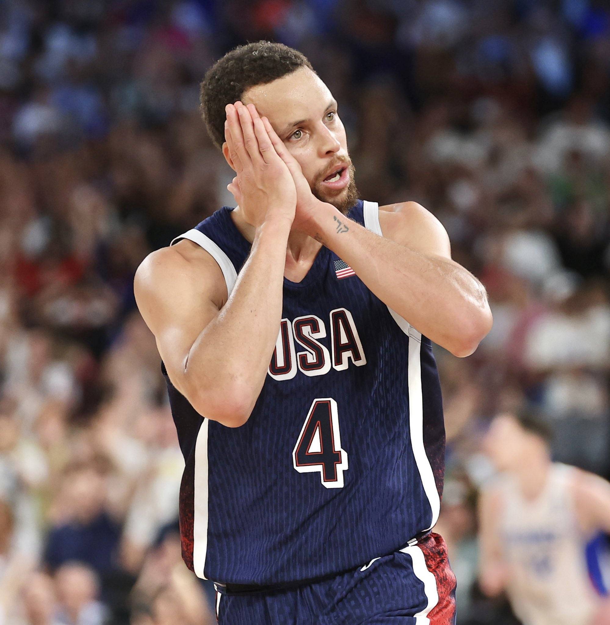 转会市场中 转会市场中