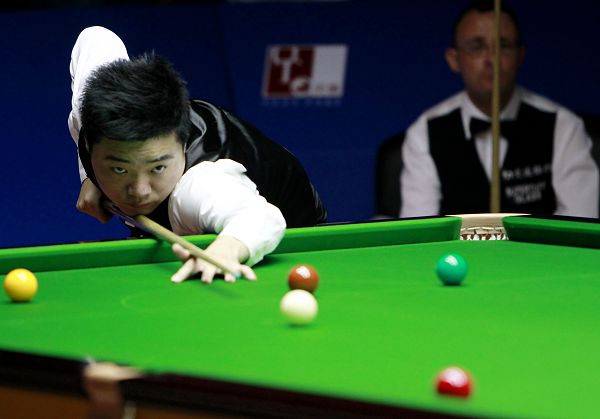 多方协力打 多方协力打