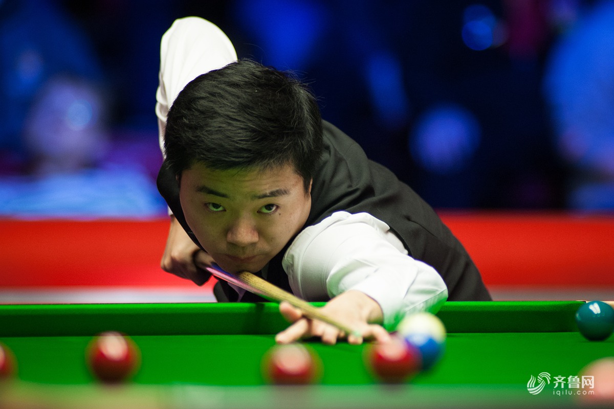 转会市场上 转会市场上