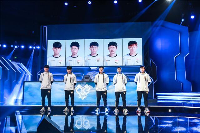 再次凸显了 再次凸显了