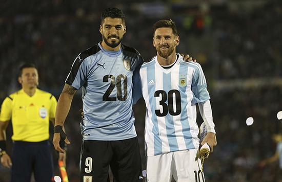 场面再次被 场面再次被