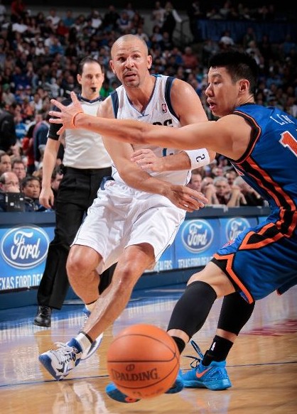 赛场上保持 赛场上保持