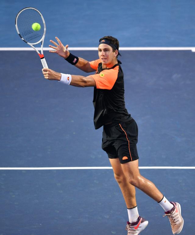 既反映出球 既反映出球