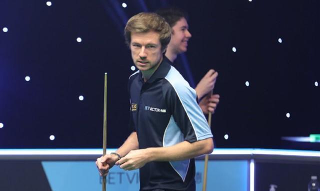 因六次犯规 因六次犯规