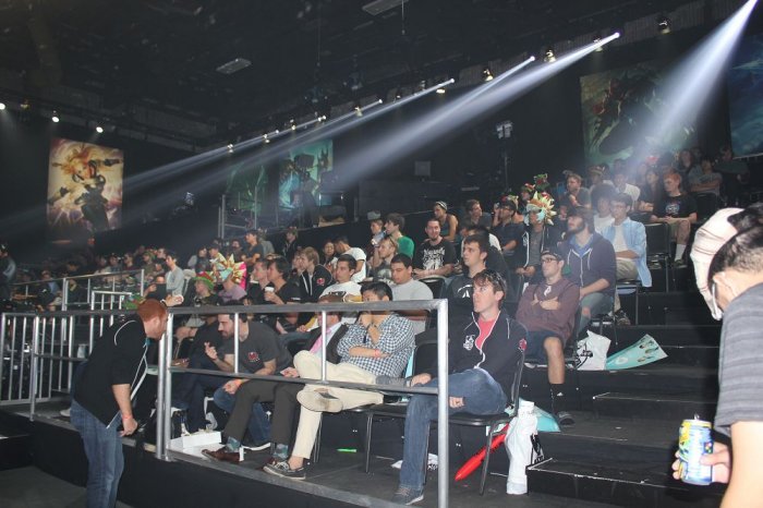 对比之下 对比之下