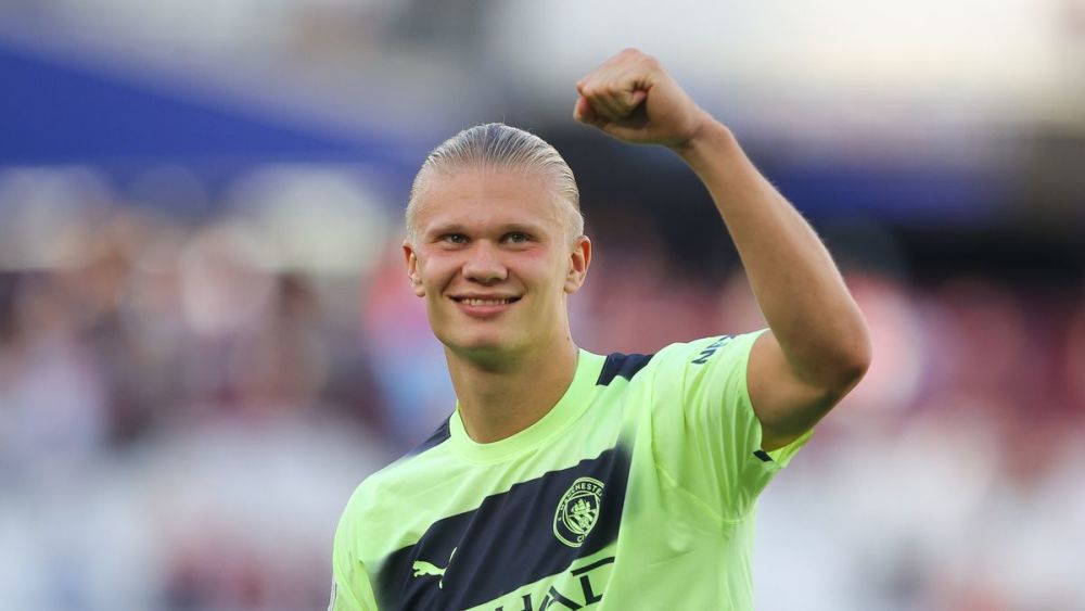 衣室里的耳 衣室里的耳