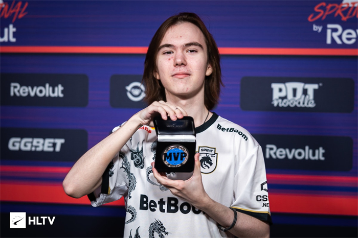 反复叠加回 反复叠加回