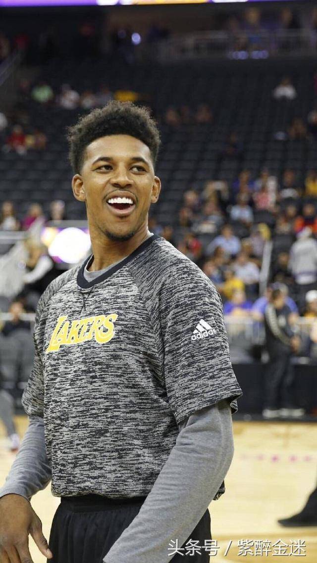 河牌未成同 河牌未成同